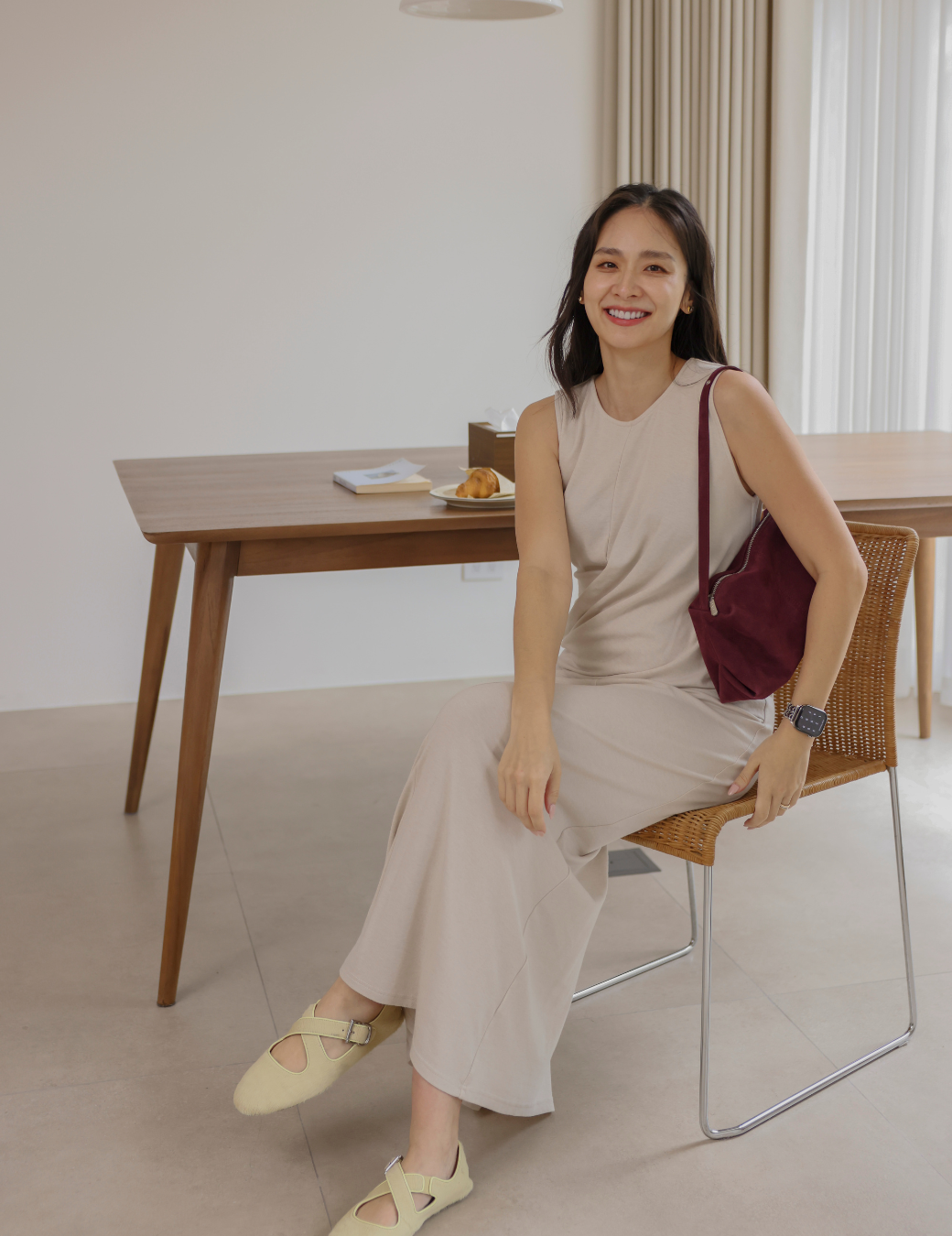 簡約無袖垂墜長洋（奶茶色/4尺寸）