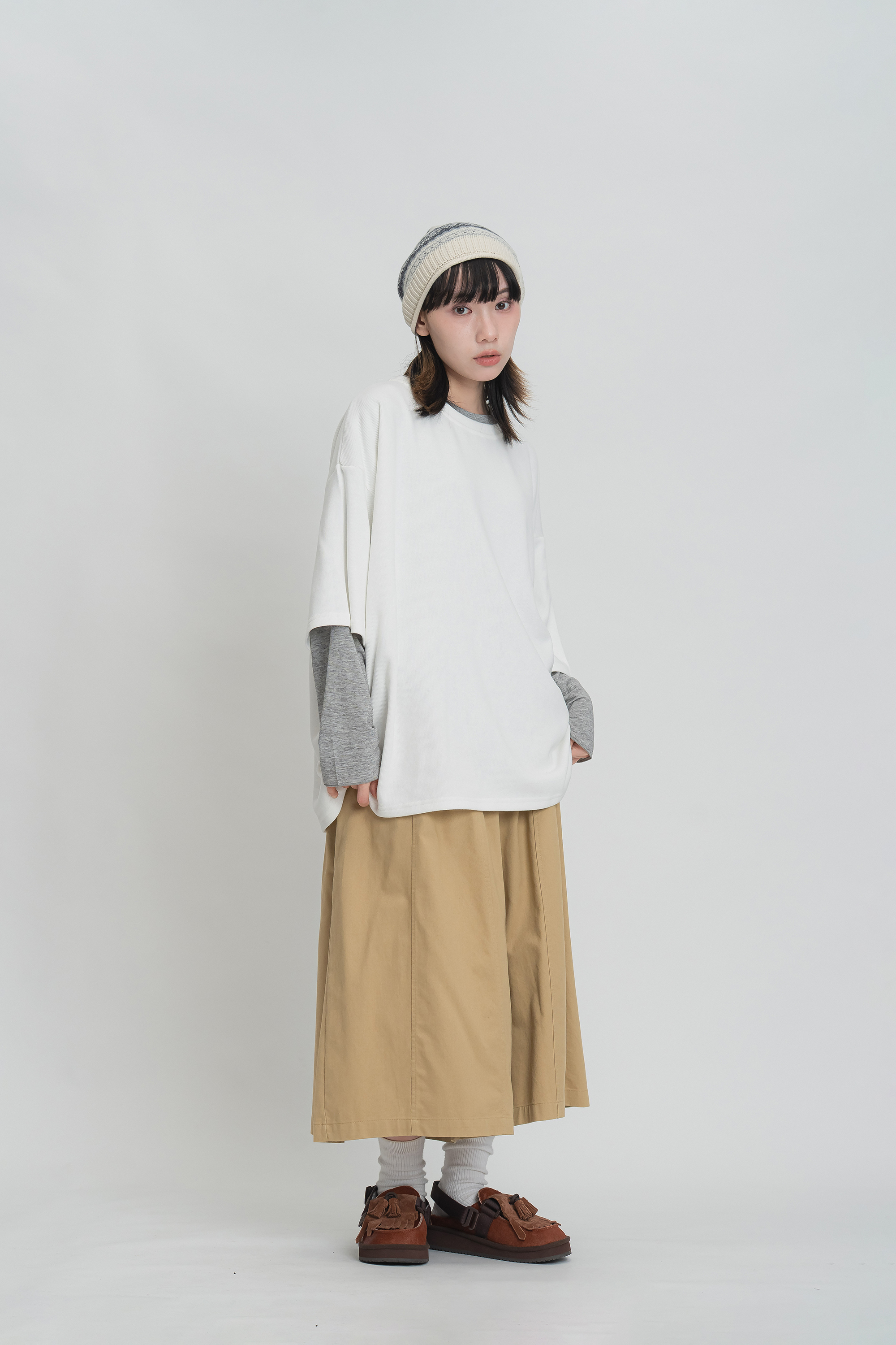 亮色系小車標短袖t 6色