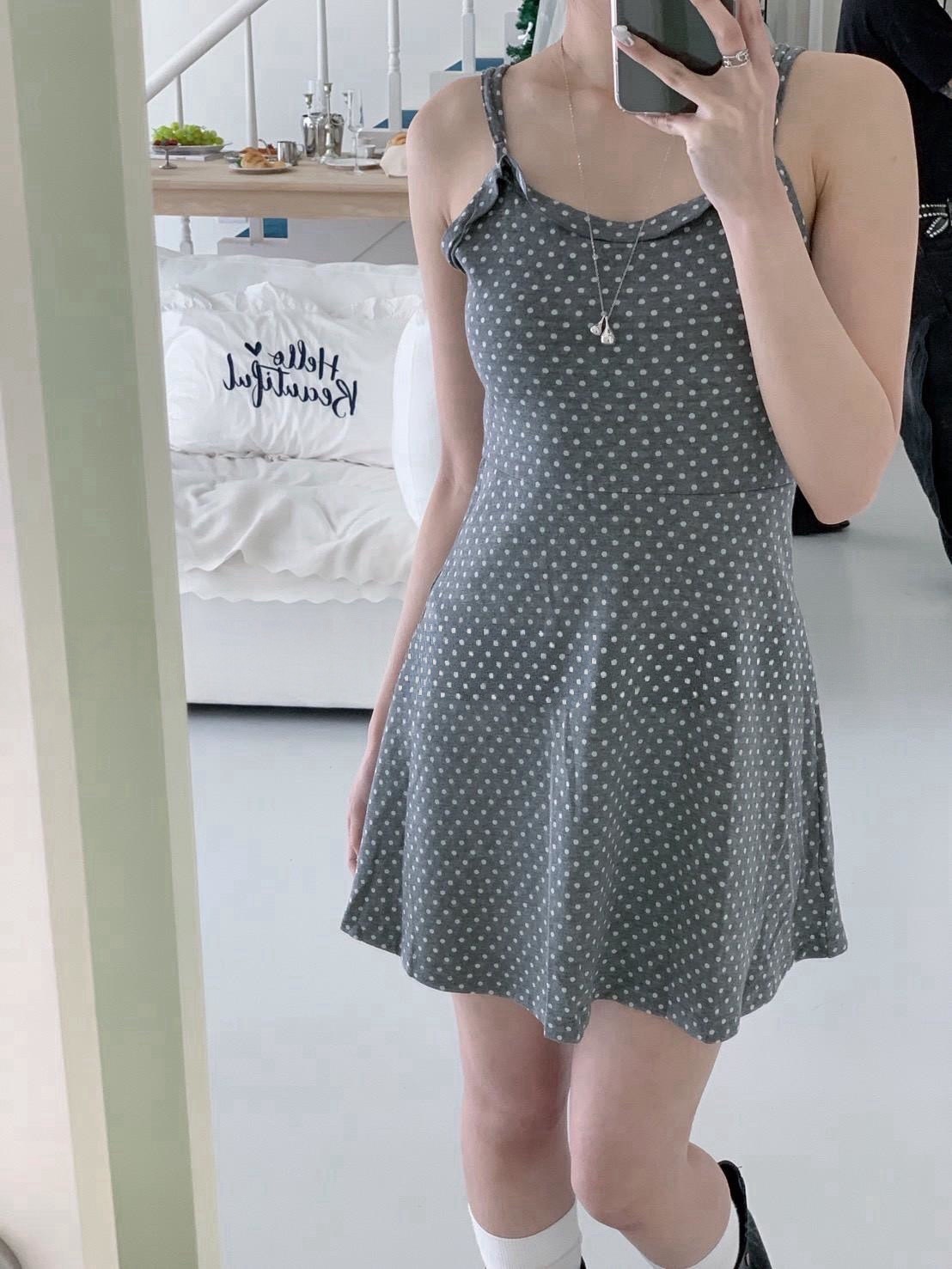 A53 預購 甜美點點小洋裝