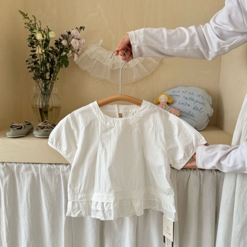 荷葉邊素面短袖上衣