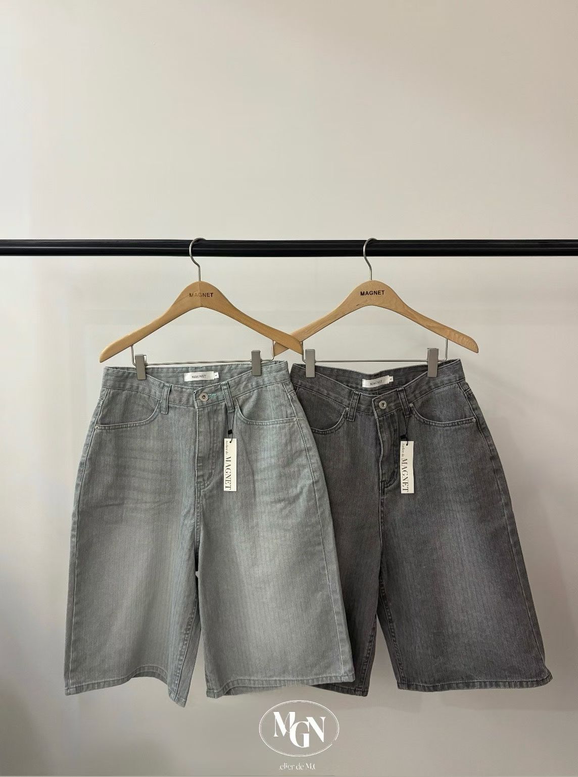 MN6008 洗水猫鬚五分牛仔褲