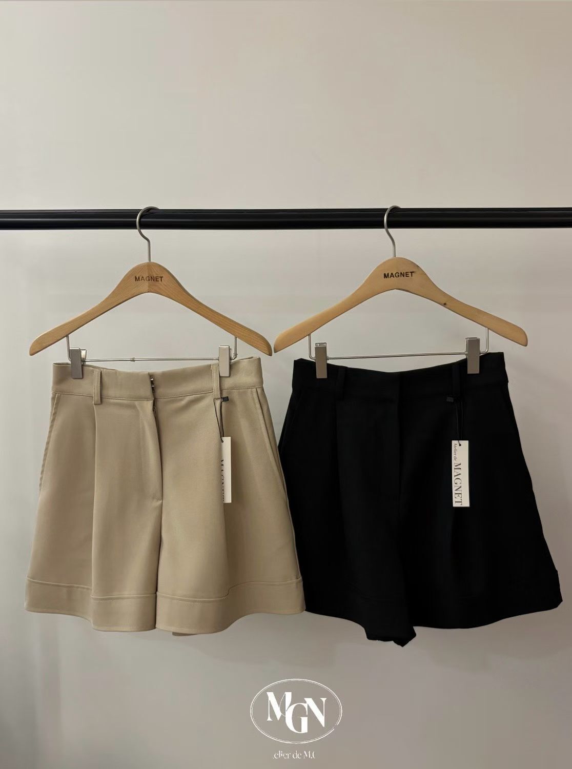 MN6009 壓摺車線A字裙褲