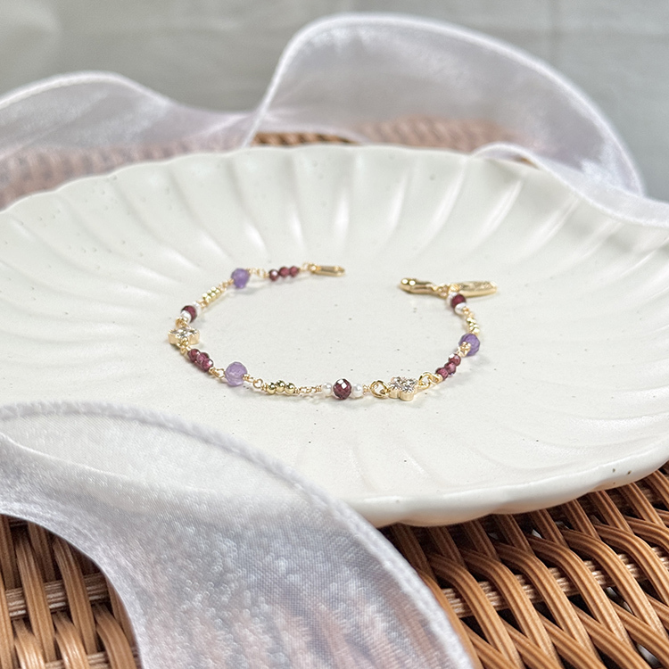 B06 / 生日花 • 壹月貳參 • 薞蕪 – 石榴紫水晶 – 手鍊