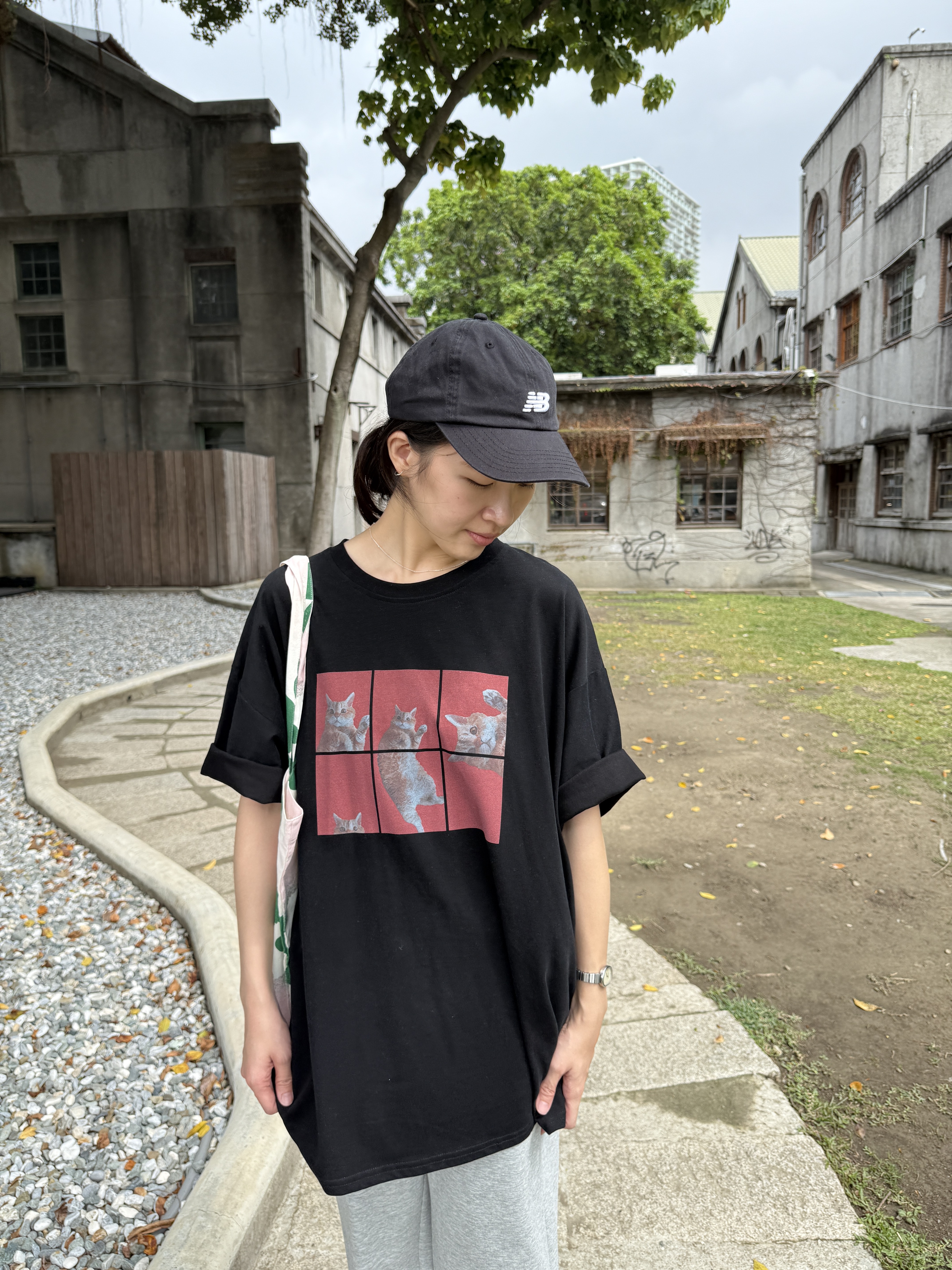 6格貓咪磨毛大T