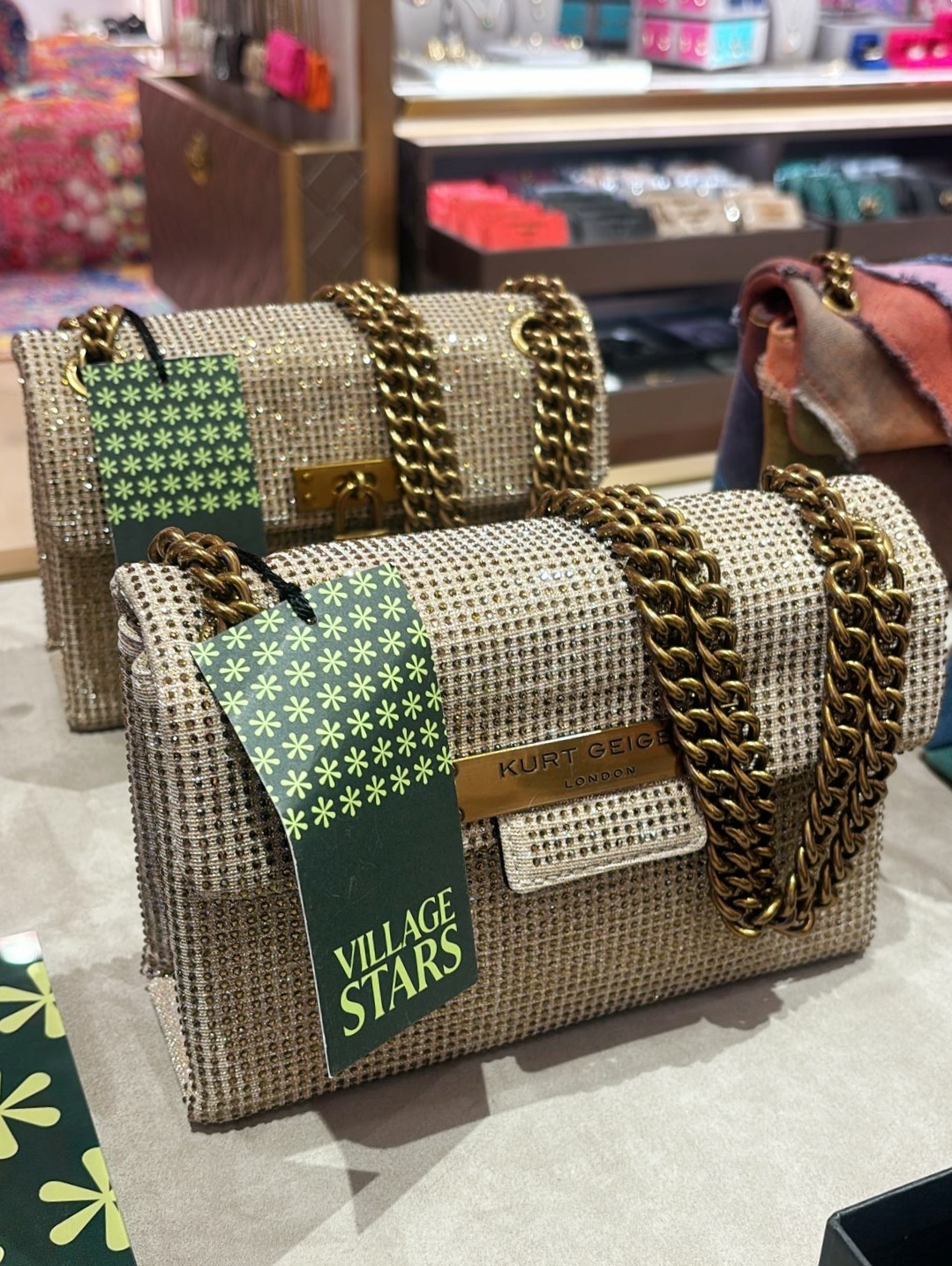 英國代購 (獨立訂單)-KG Kurt Geiger  BINGBING 手袋KG01