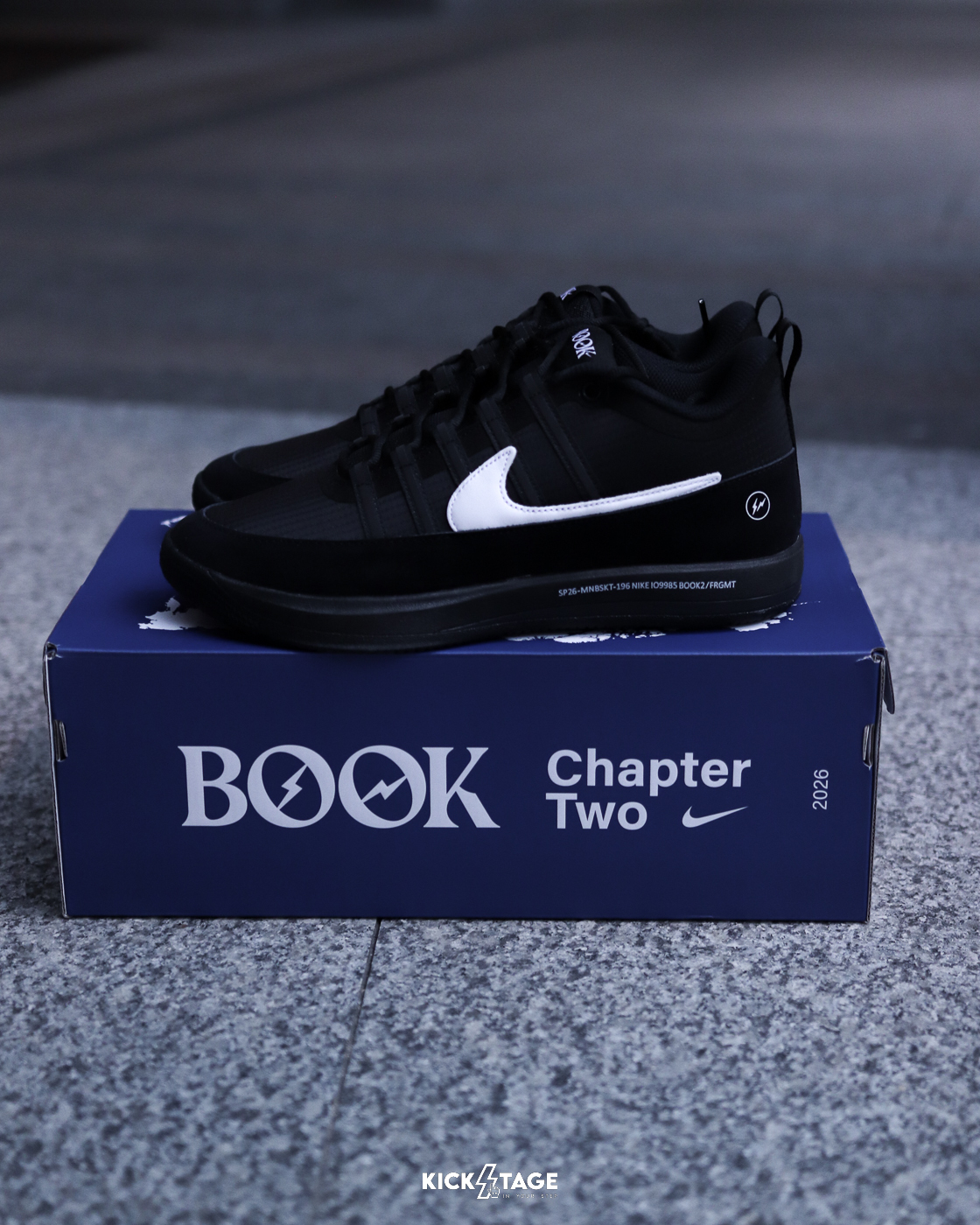 〈連線代購商品〉男鞋 FRAGMENT X NIKE BOOK 2 'Black' 黑白藍 藤原浩 閃電 聯名 實戰 籃球鞋【IO9985-900】