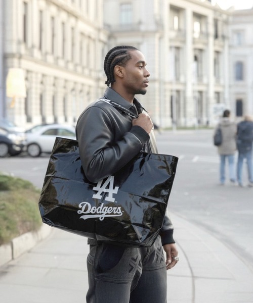 【預購】J0306606  MLB  防水防污男女通用購物手提袋 LA-TTB16  黑色