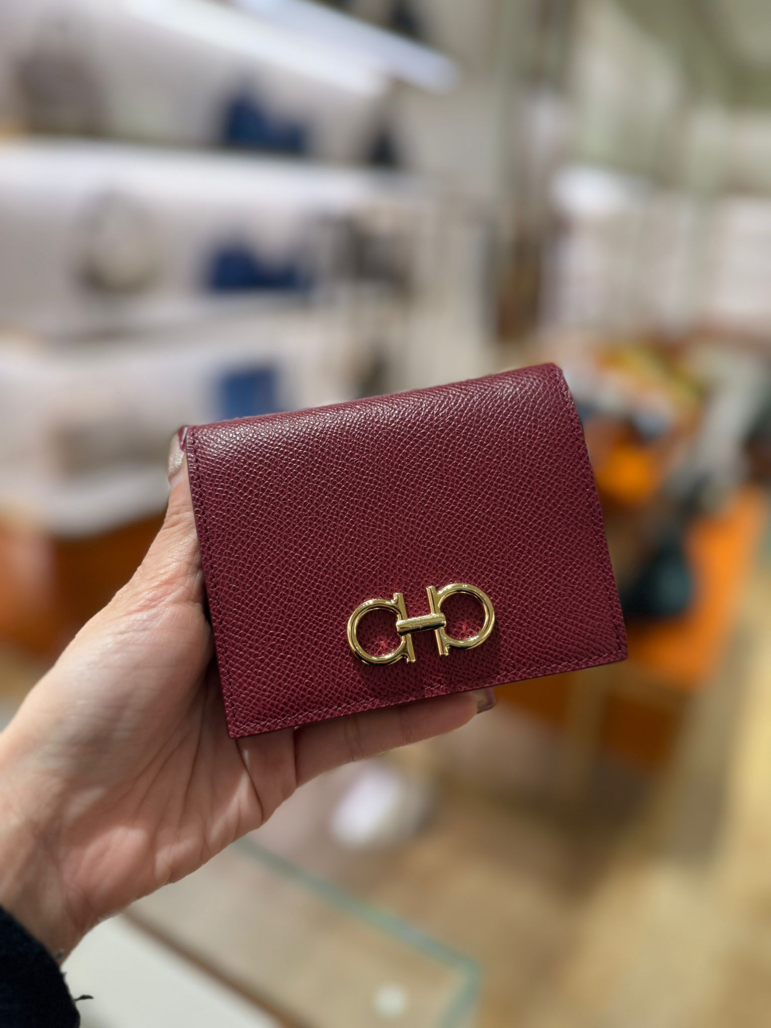 UK-CCG0306-566 (A16)