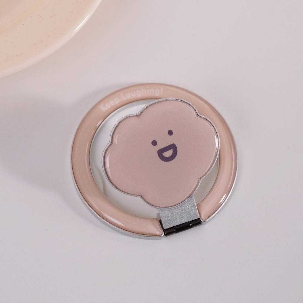 笑口常開的樂樂!!  愛笑的人運氣不會差!!