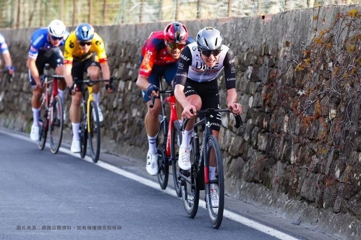 Milano–Sanremo 經典決戰多在 Poggio 發動攻擊，下坡與終點前的組織常決定最後勝負