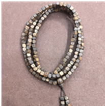 WB026 心若蓮華沉香 綠棋手鏈多圈方珠0.4金絲黃油