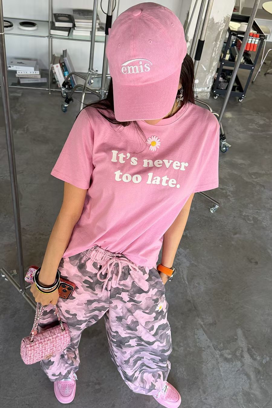 It's never too late短袖t