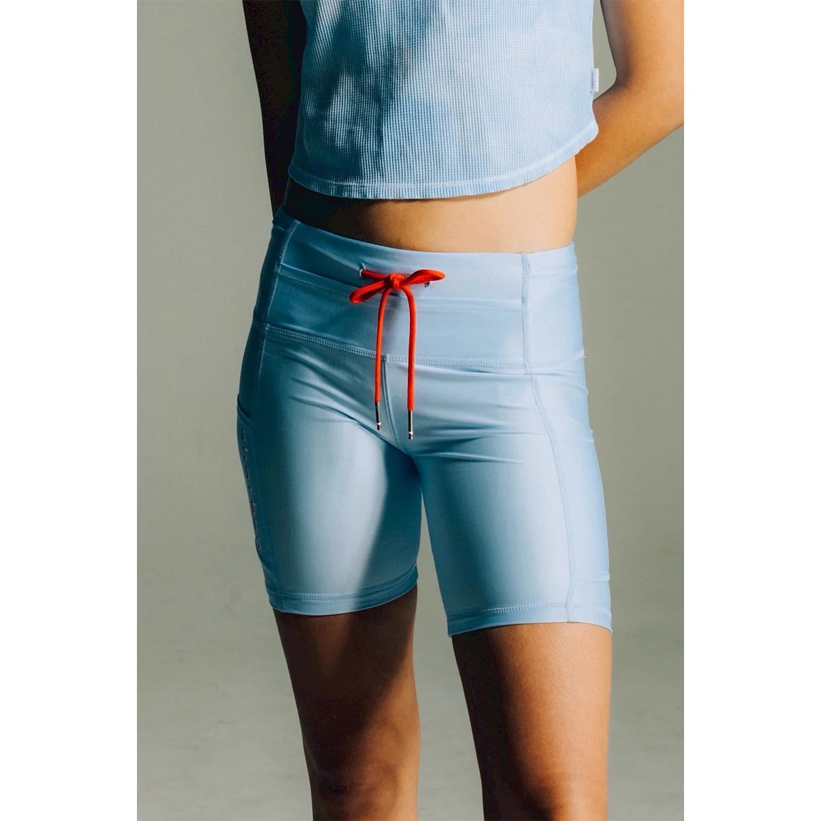 ウォーキング・ランニングウェア charbon Python Pattern Short