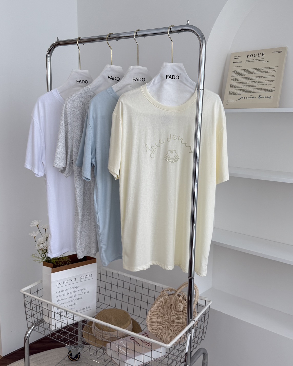 法朵Fado shop｜珍珠貝殼字母短T 0215027 四色