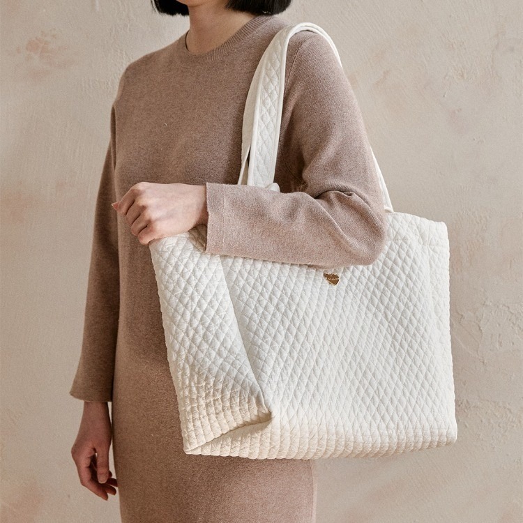 26S/S🌸DTD金心點綴100支鑽石絎縫系列-雙把手大號尿布包