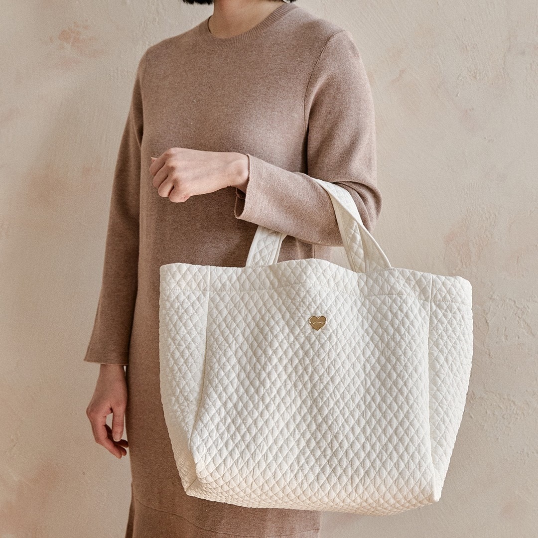 26S/S🌸DTD金心點綴100支鑽石絎縫系列-雙把手大號尿布包