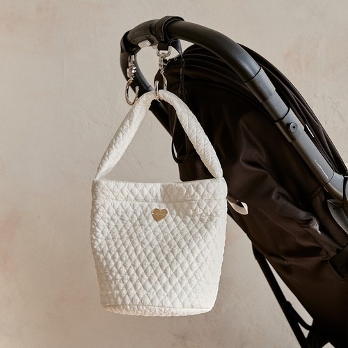 26S/S🌸DTD金心點綴100支鑽石絎縫系列-帶扣手柄水桶包