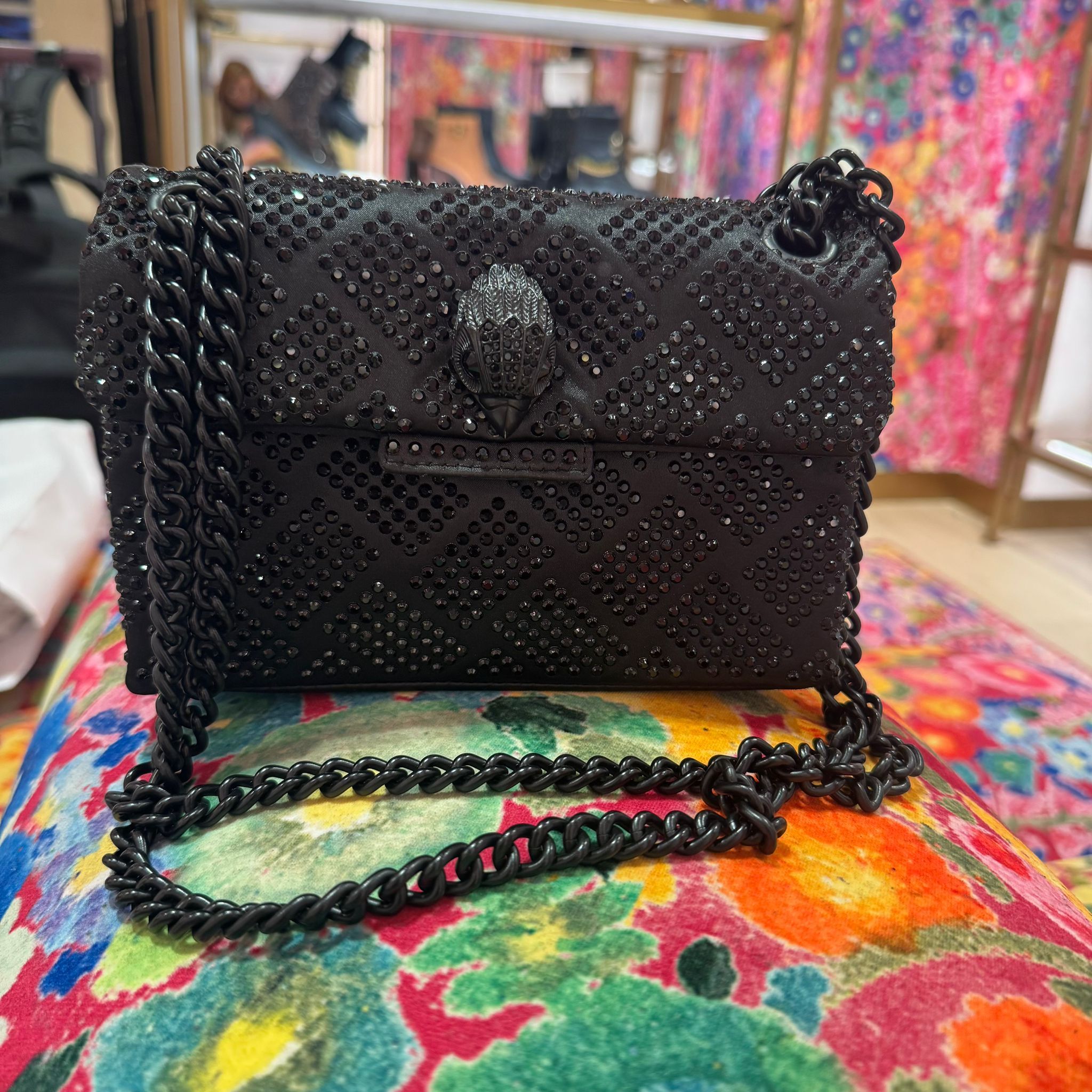 UK-GGG0305-633 Kurt Geiger 黑鑽鷹頭包20x15x6cm (A55)