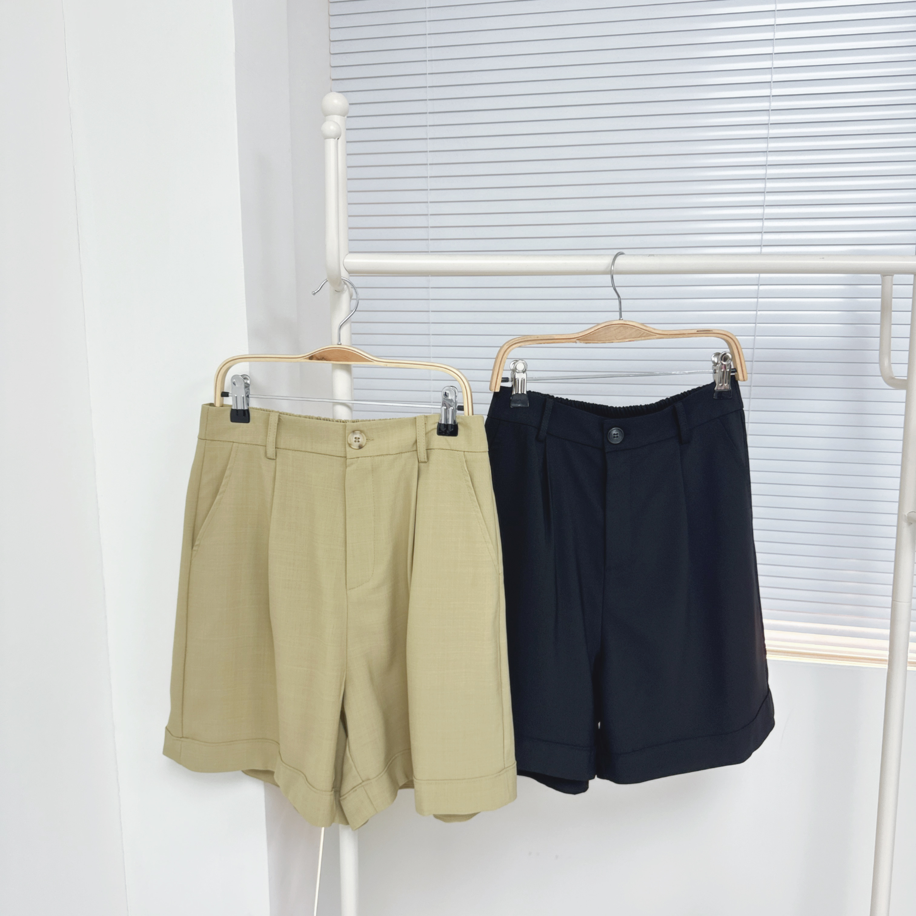 【廠家制】後橡筋腰西裝料短褲 (K72-K73)