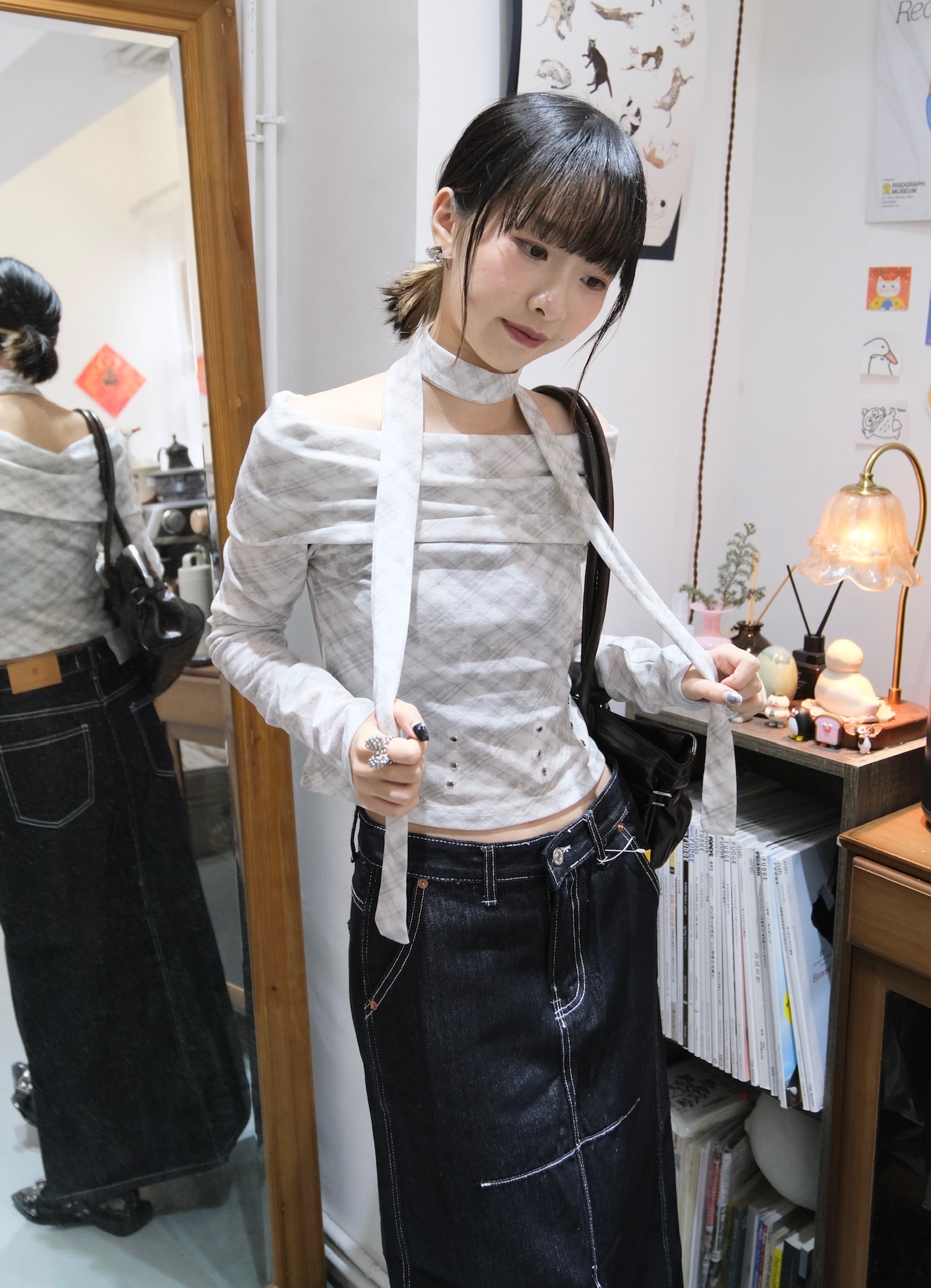 配頸帶暗格紋平口Top