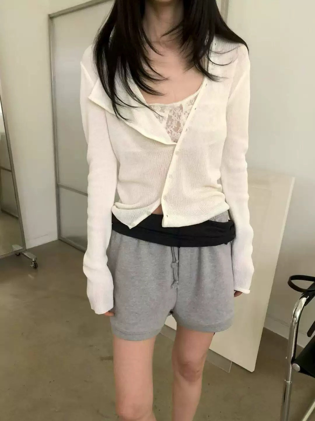 Lake 斜排扣針織上衣