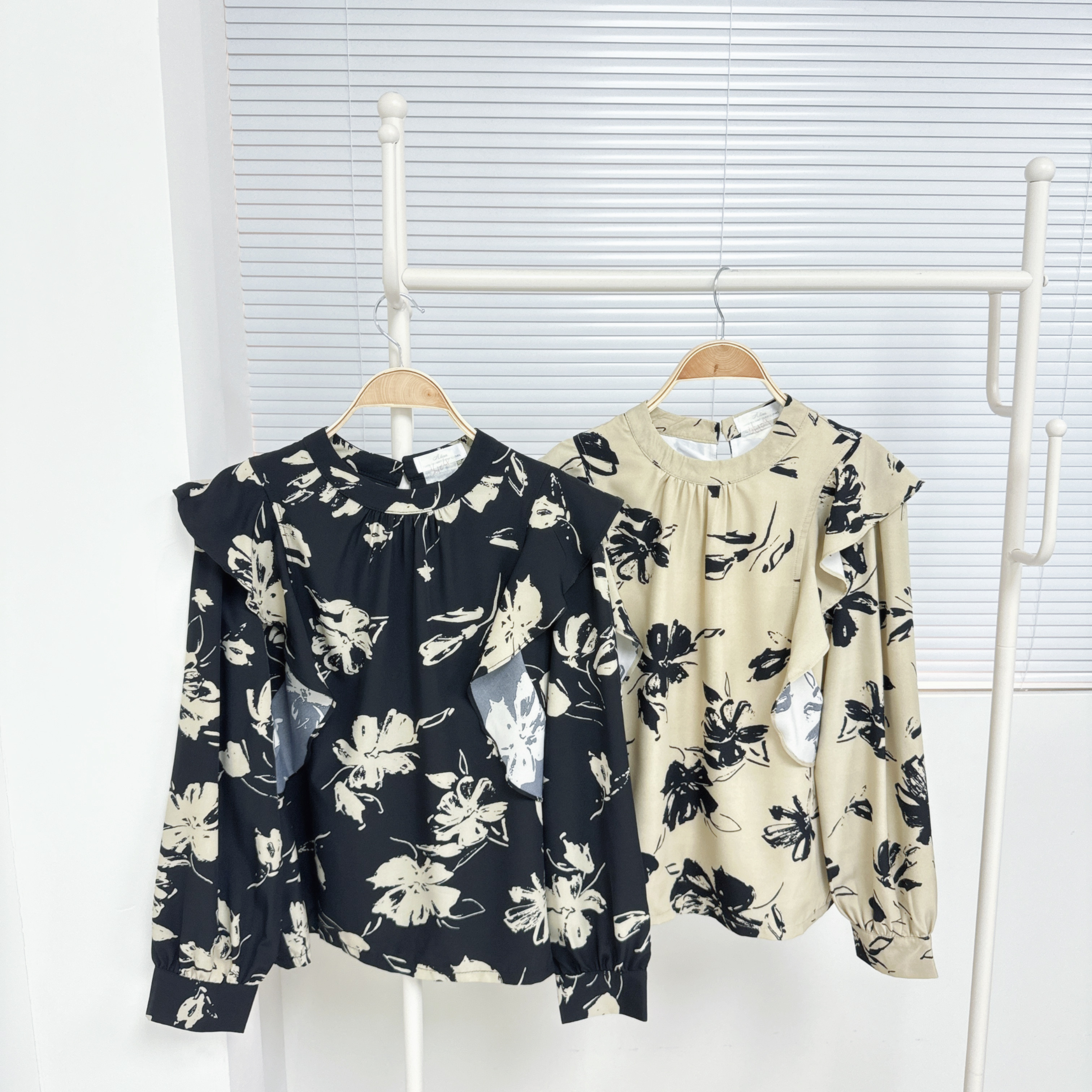 【廠家制】圓領印花長袖TOP (K22-K23)