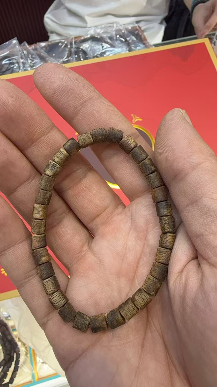 WB090 心若蓮華沉香 沉水桶珠綠棋手串 送勾絲1g (沉水)