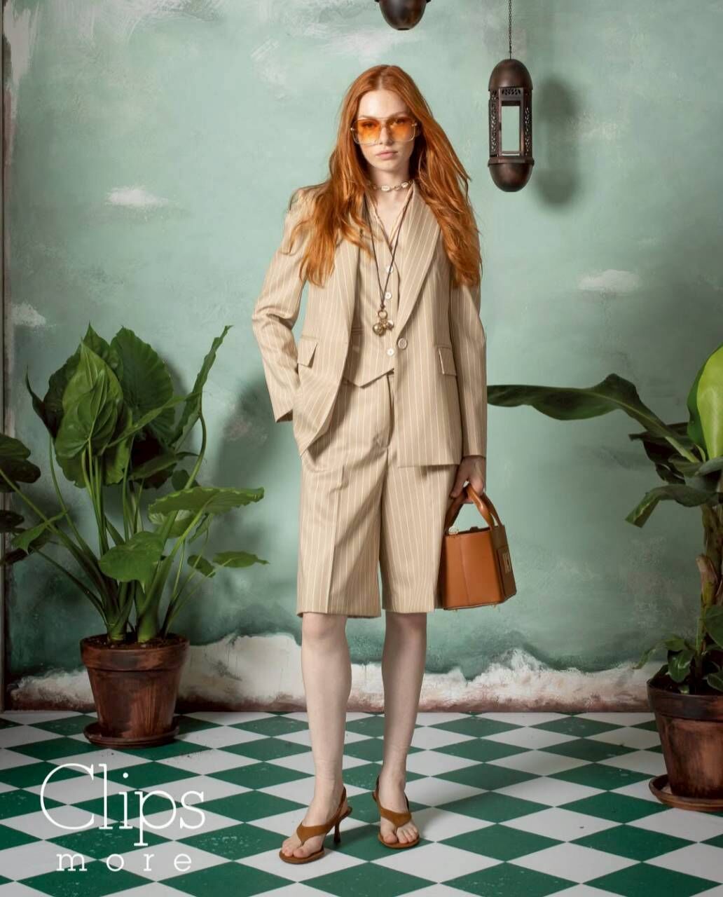 Clips more 經典款直條紋西裝背心