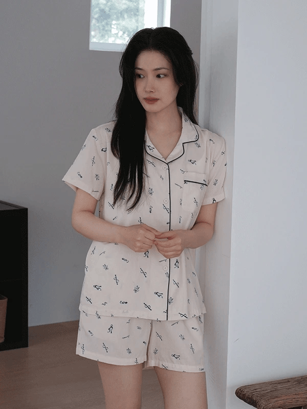 Juuneedu｜[短袖睡衣] Ribbon Pajamas [2 colors]