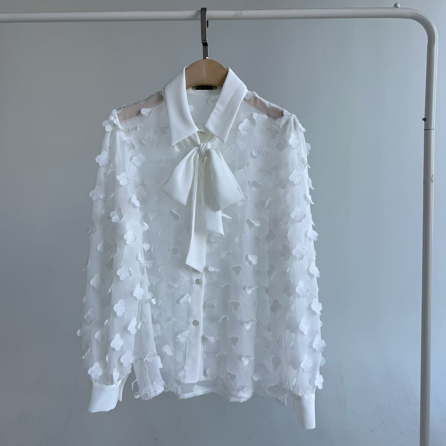 領綁帶小花雪紡襯
