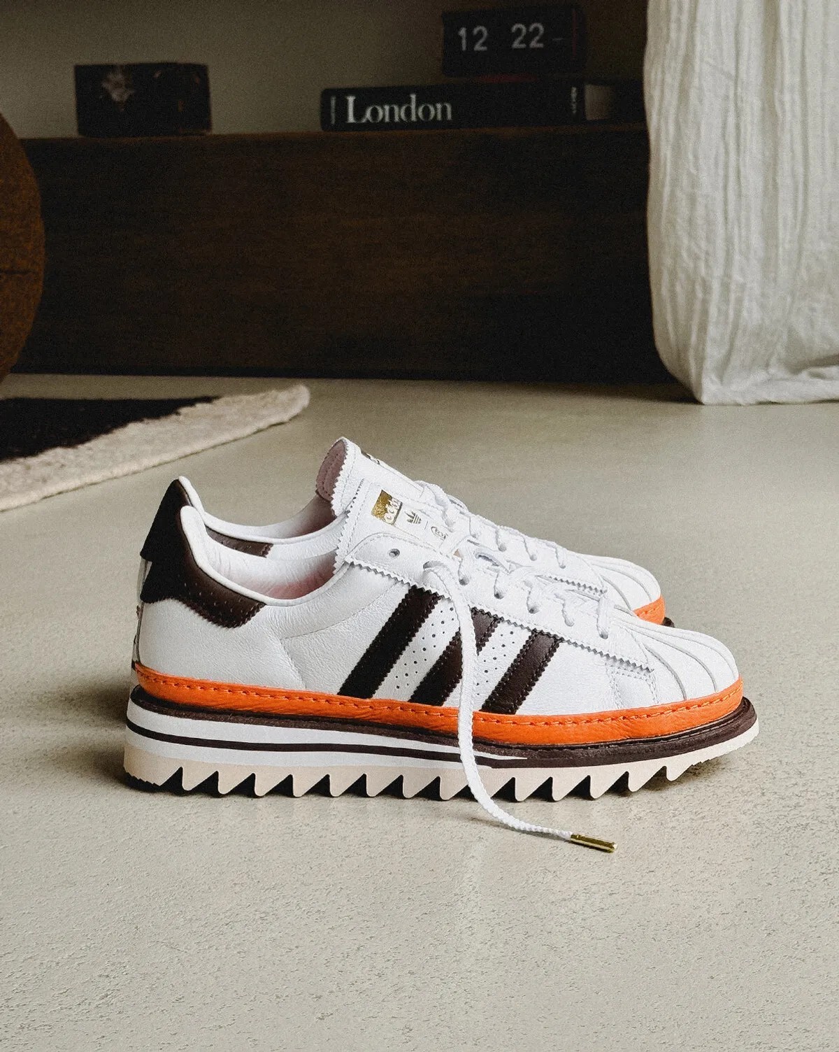 【Focus Store】預購 CLOT x Adidas Originals Superstar Ex Orange B "Coffee"白色 KK1388