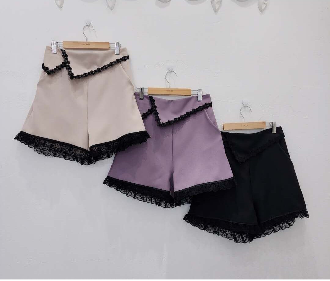 P18 腰26-36 HIP42 長15.5 $369 (一口價)