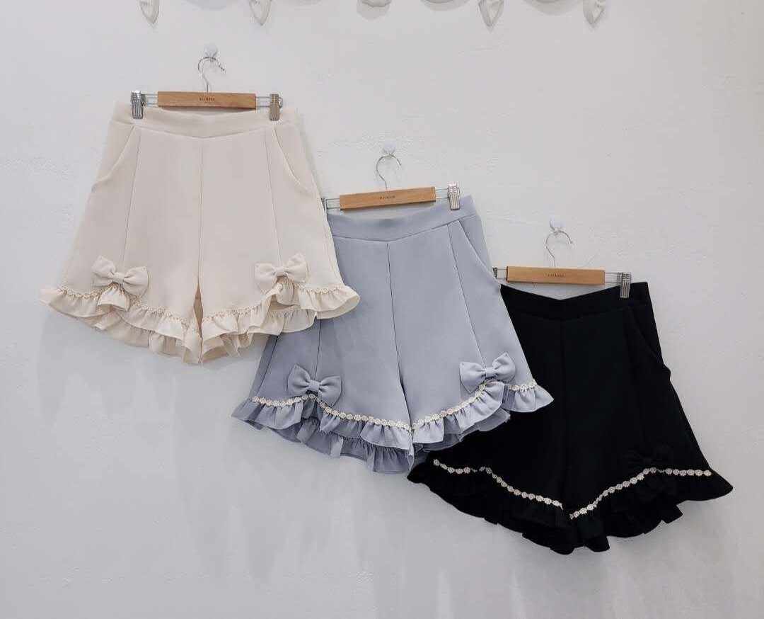 P22 腰26-36 HIP42 長16 $369 (一口價)