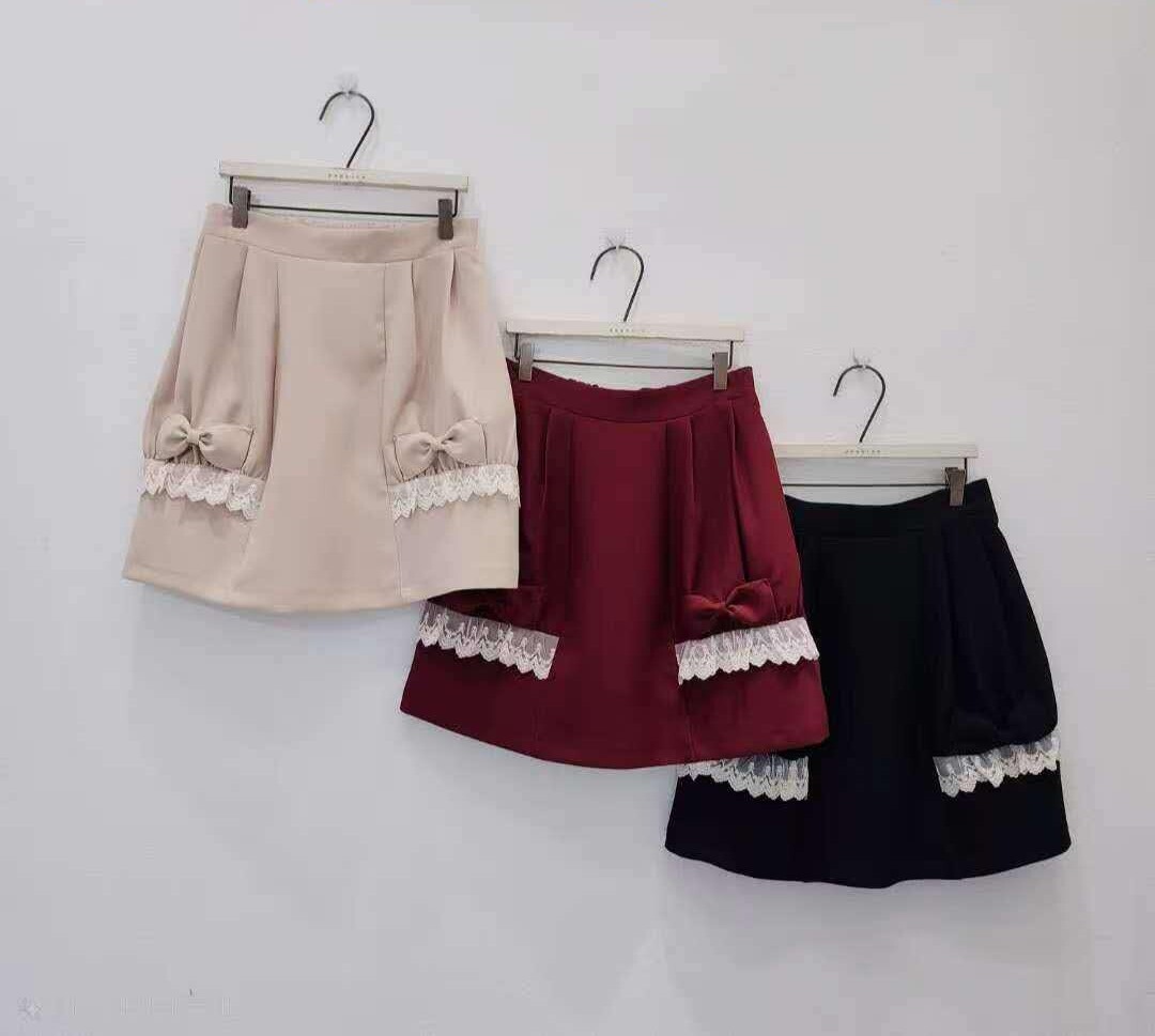 P25 腰26-36 HIP42 長18 $349 (一口價)