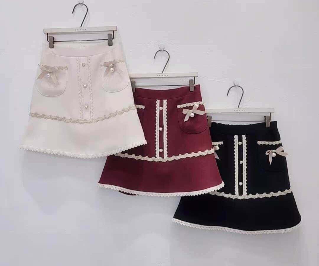 P28 腰26-36 HIP42 長17 $349 (一口價)