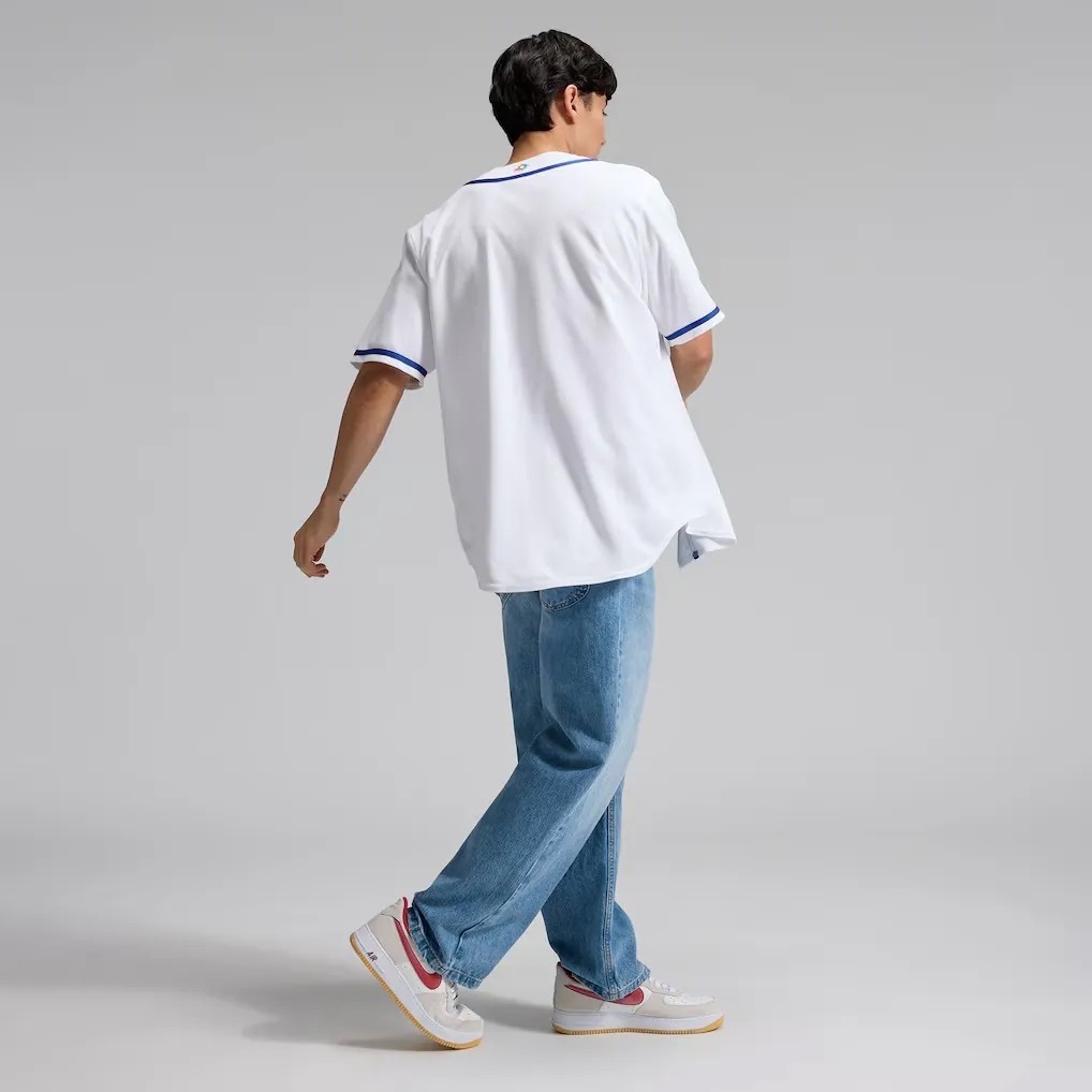 iSNEAKERS｜NIKE CHINESE TAIPEI 男 經典球衣 白 棒球 職棒 中華隊 2026 WBC 世界棒球經典賽 RE26-0GZ1-WBF-UFA