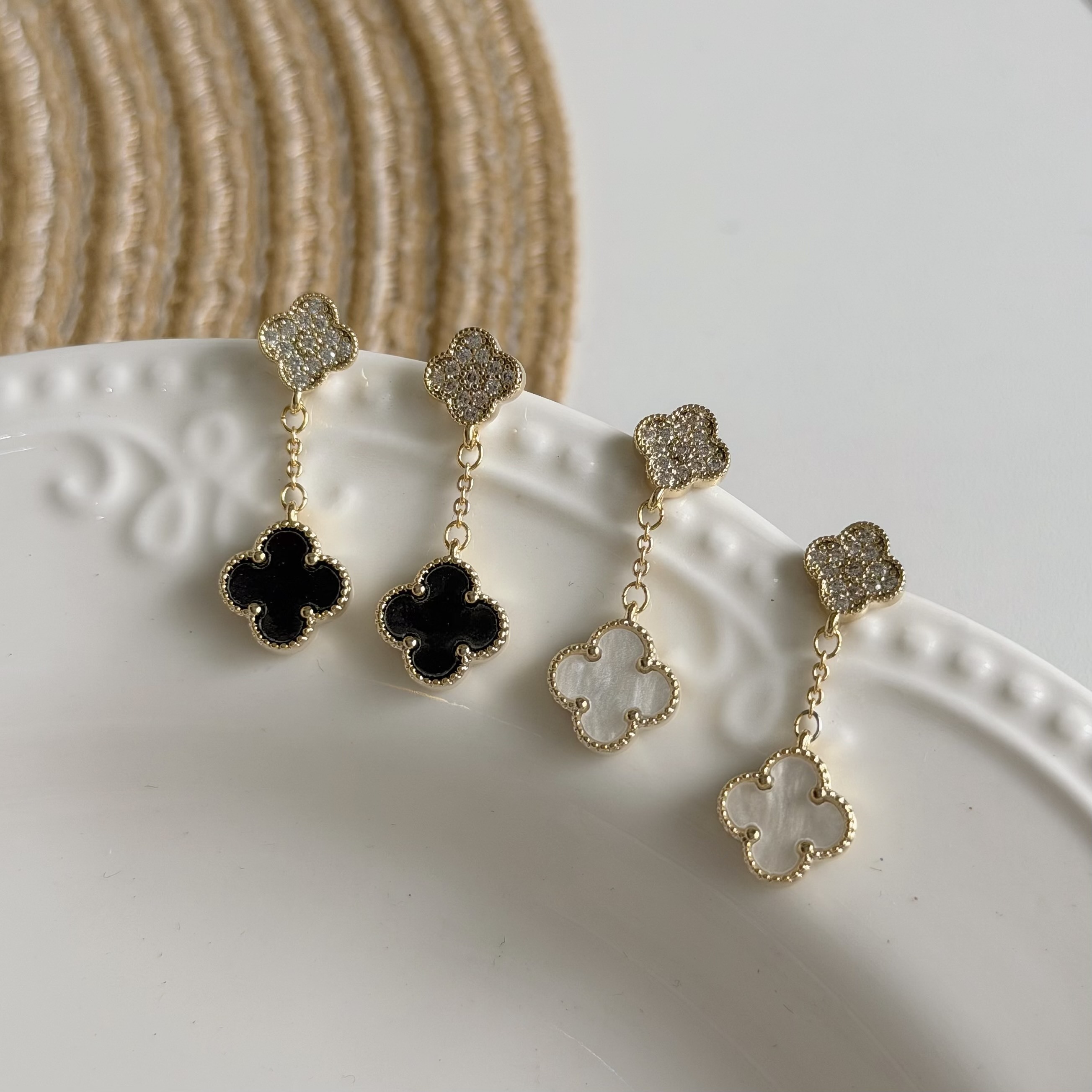 A282滿鑽貝殼四葉草垂吊