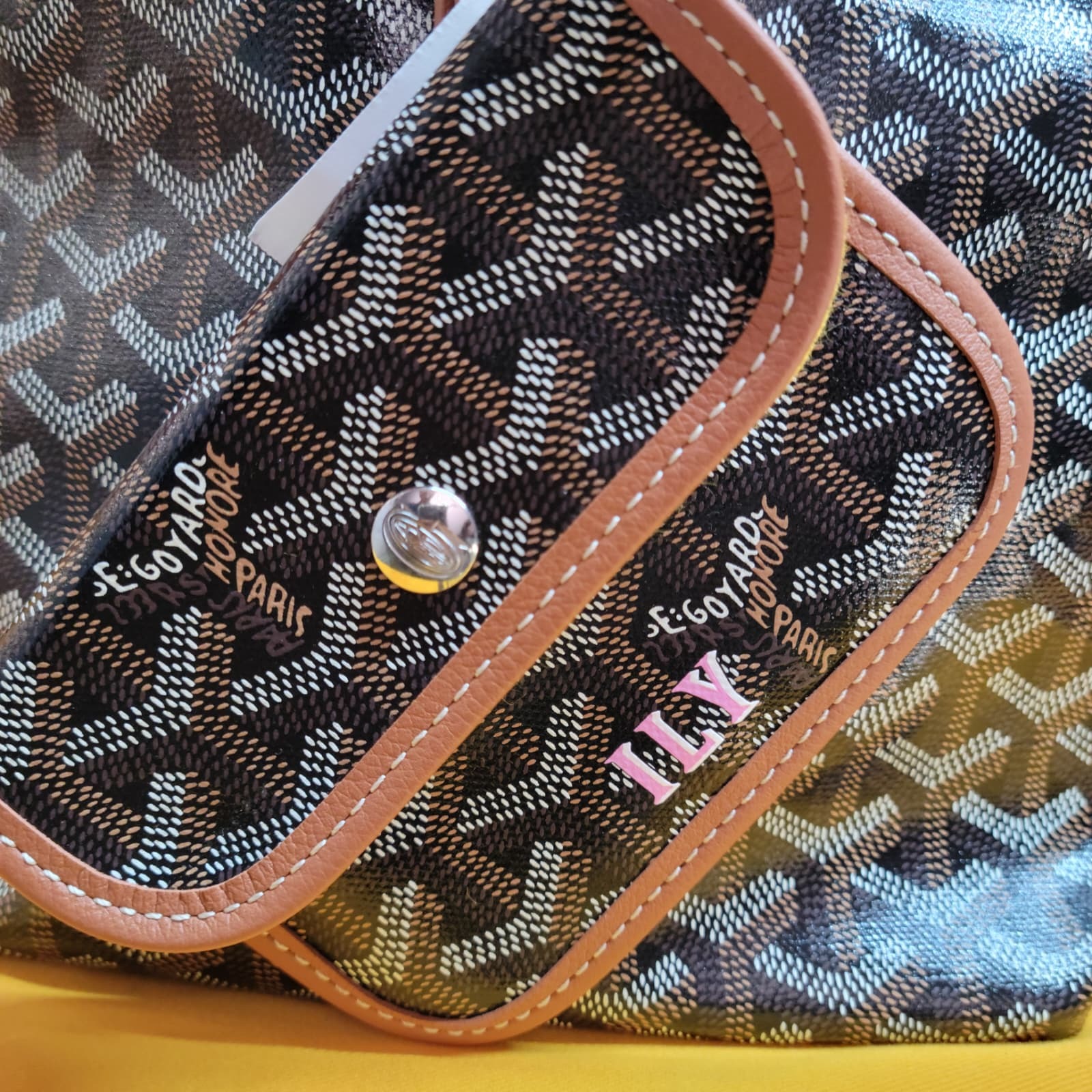 GOYARD MINI HOBO BROWN (PINK ILY)
