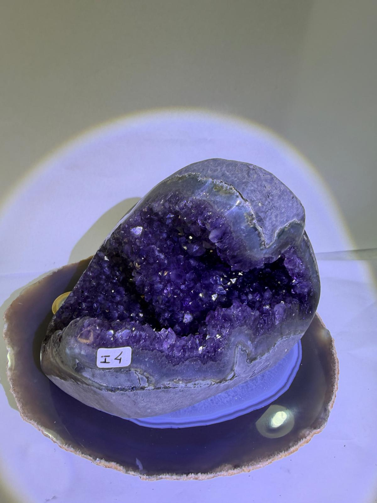 WA701 I4 頂級 SS 貨 2.4-3kg 水晶聚寶盆款