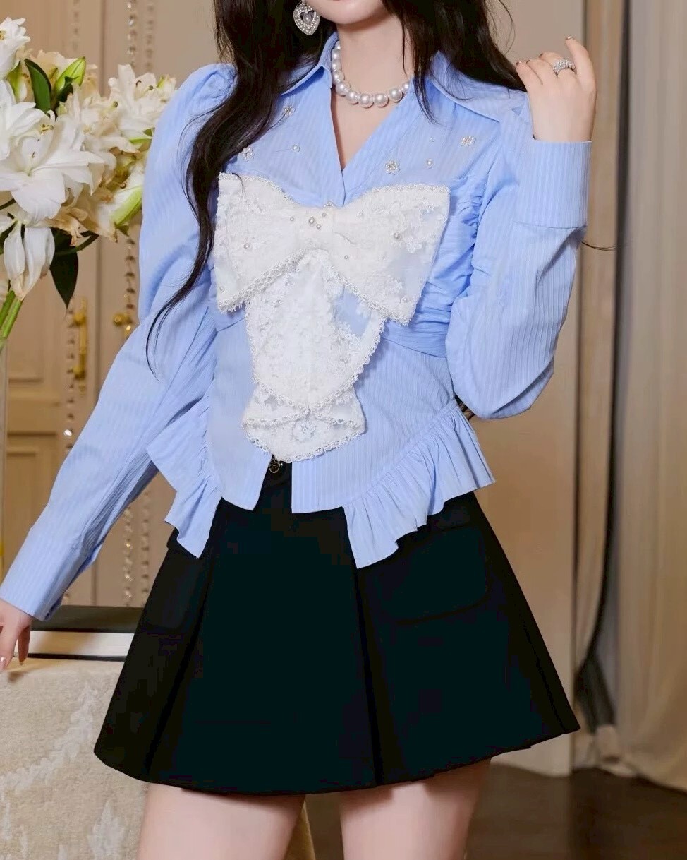 設計師家胸口鑽蝴蝶結蕾絲襯衫