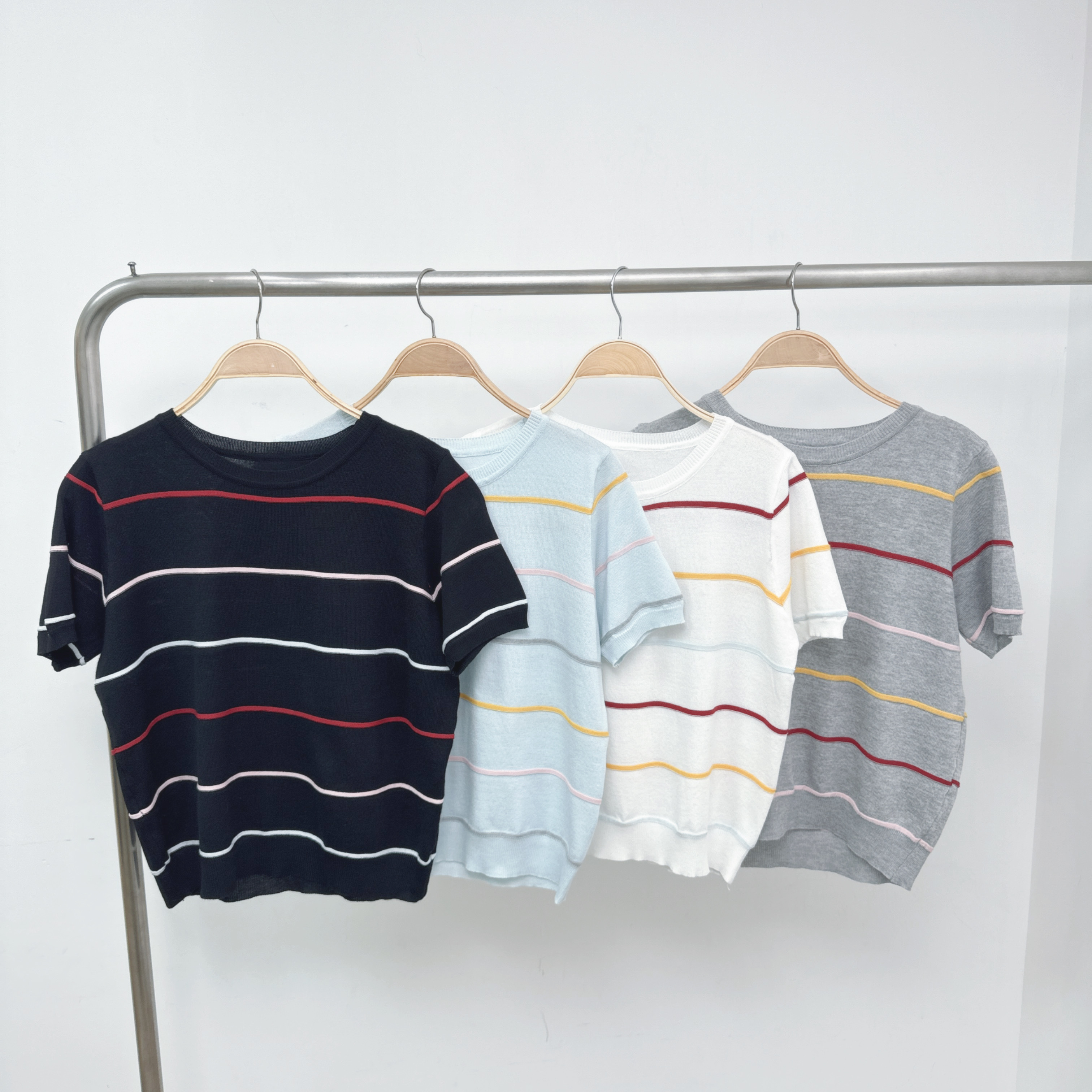 ⭐️⭐️【預訂】拼色間彈性短袖針織TOP (P8-P11)