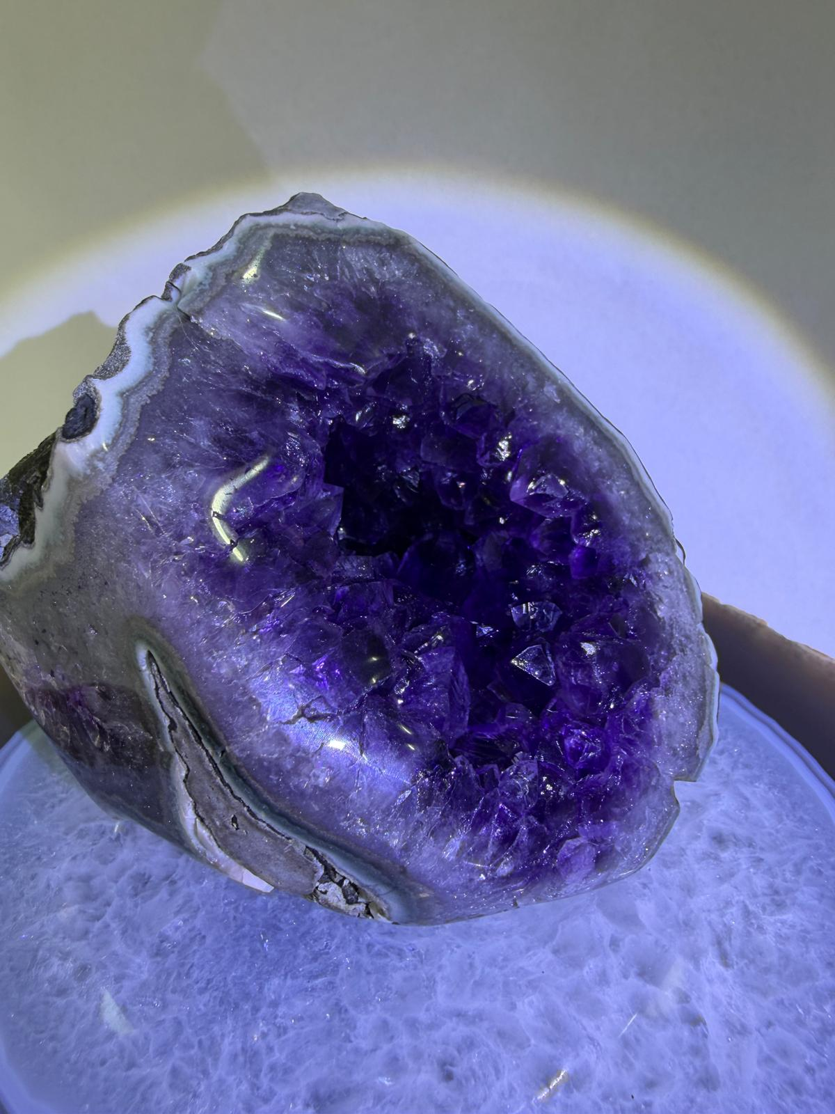 WA660 F11 頂級 SS 貨 0.6-0.9kg 水晶聚寶盆款