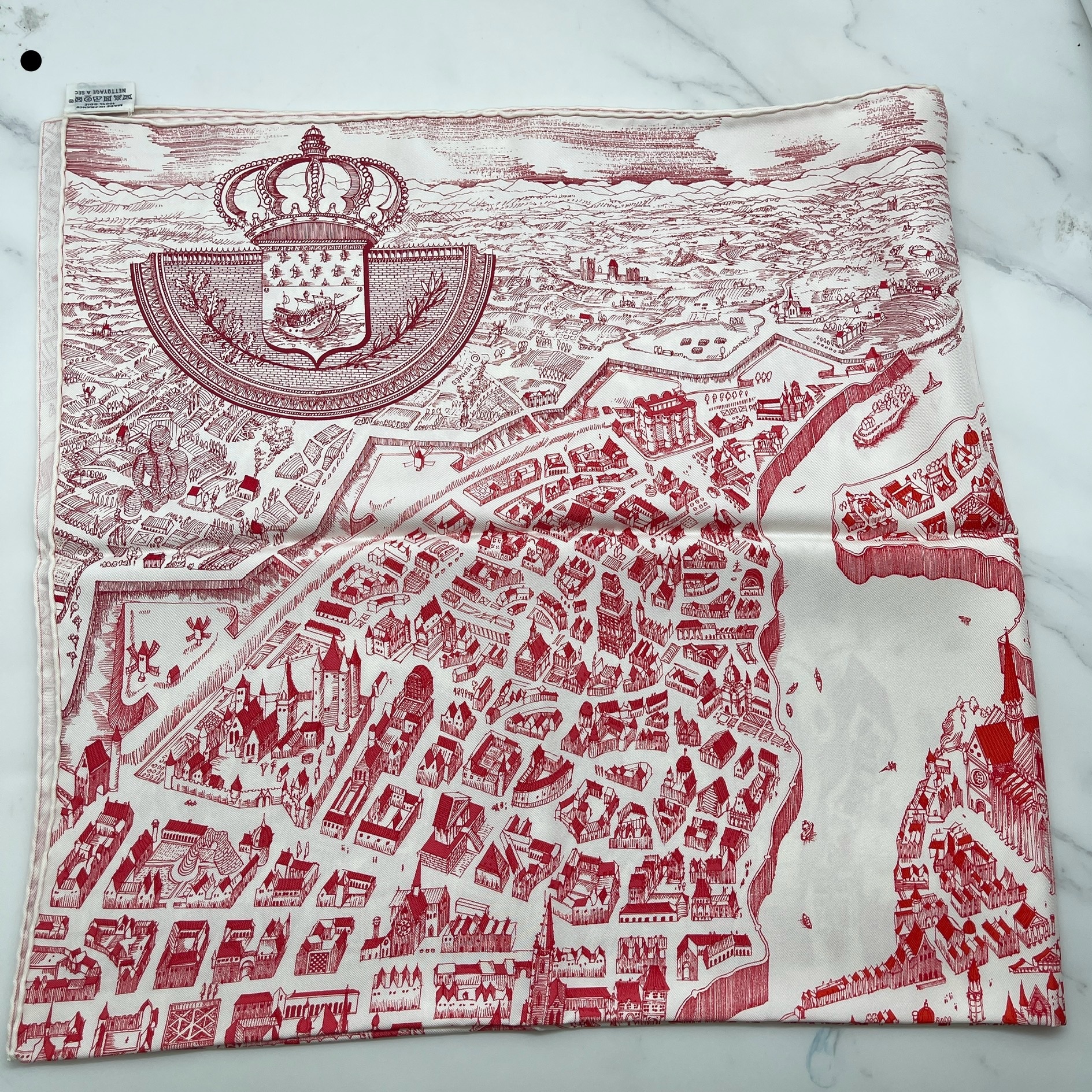 Hermes Carre Twill La Cite Cavaliere