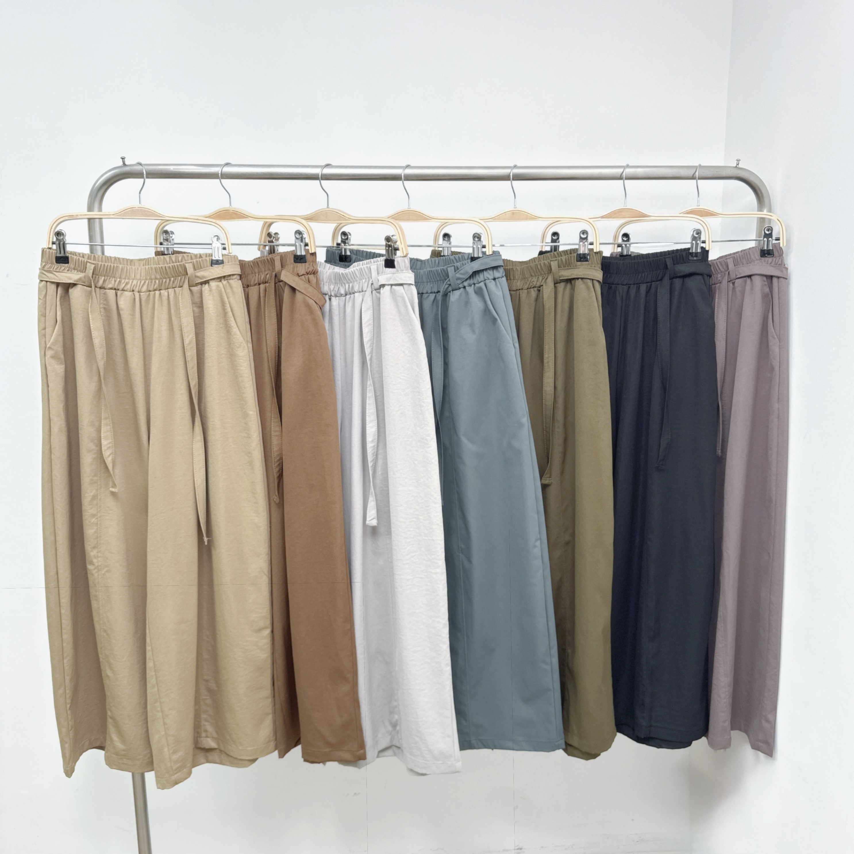 【預訂】腰帶車骨細斜棉9分闊褲 (P1-P7)