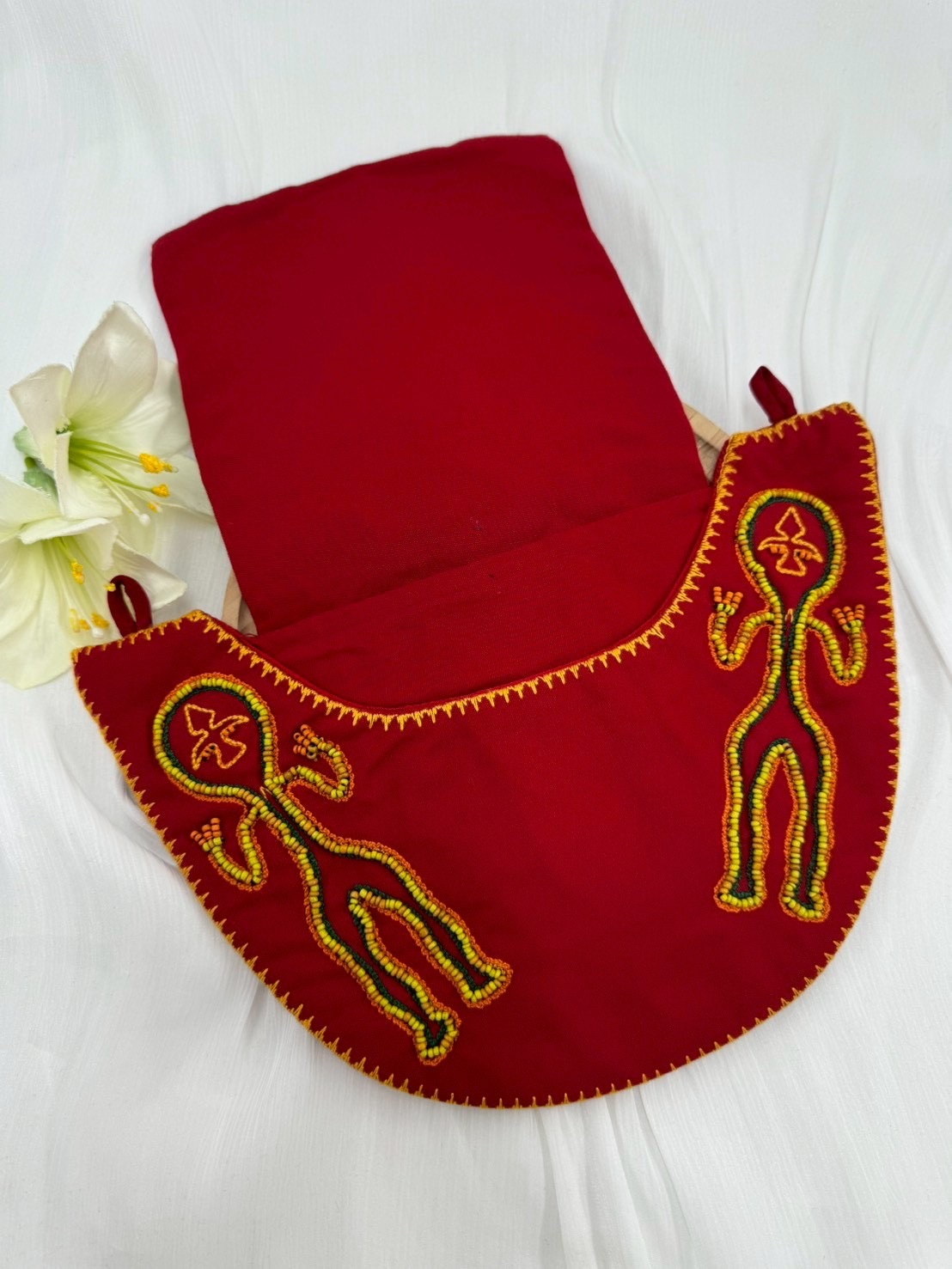 ★ No.39手工珠繡刀冰圖騰包深16.5上寬28下寬約16.5