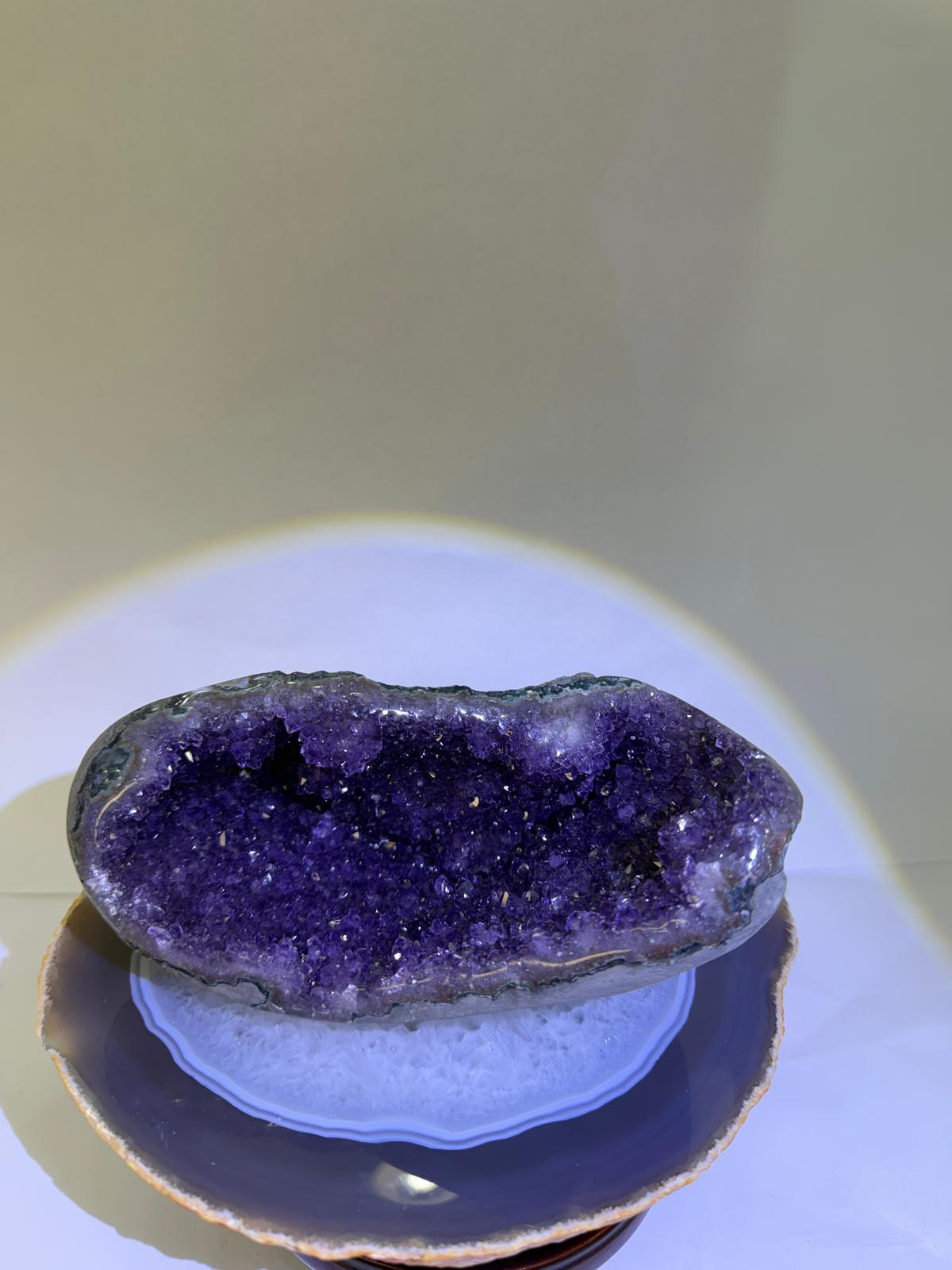 WA671 G11 頂級 SS 貨 1-1.5kg 水晶聚寶盆款