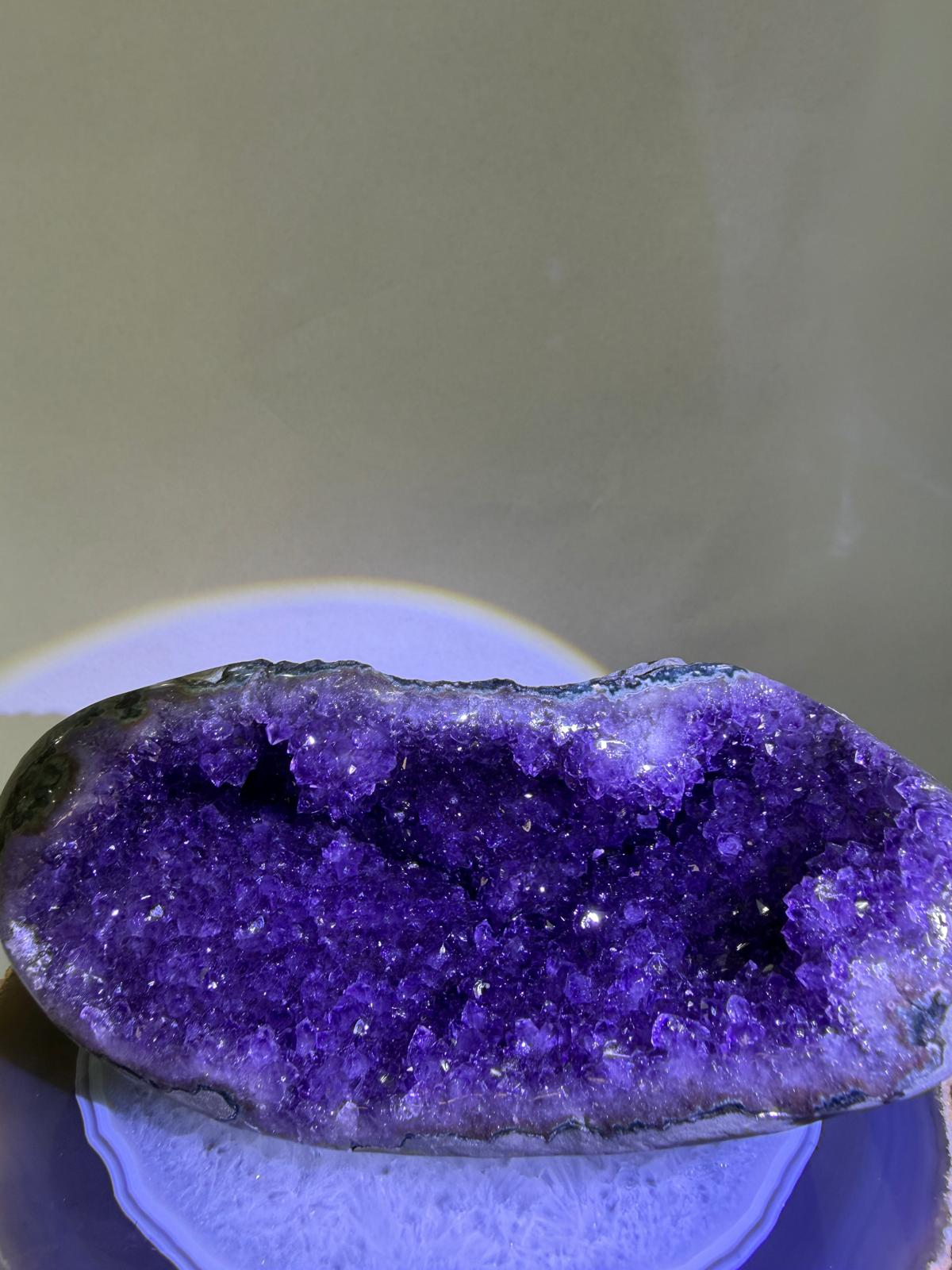 WA671 G11 頂級 SS 貨 1-1.5kg 水晶聚寶盆款