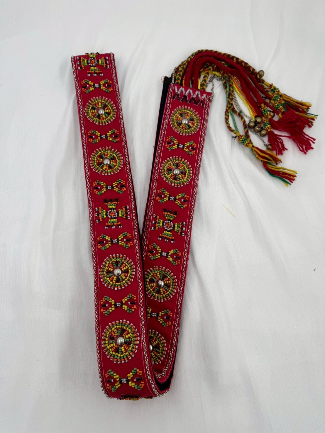 No.10手工珠繡刀冰流蘇肩背帶6*220cm（紅底）