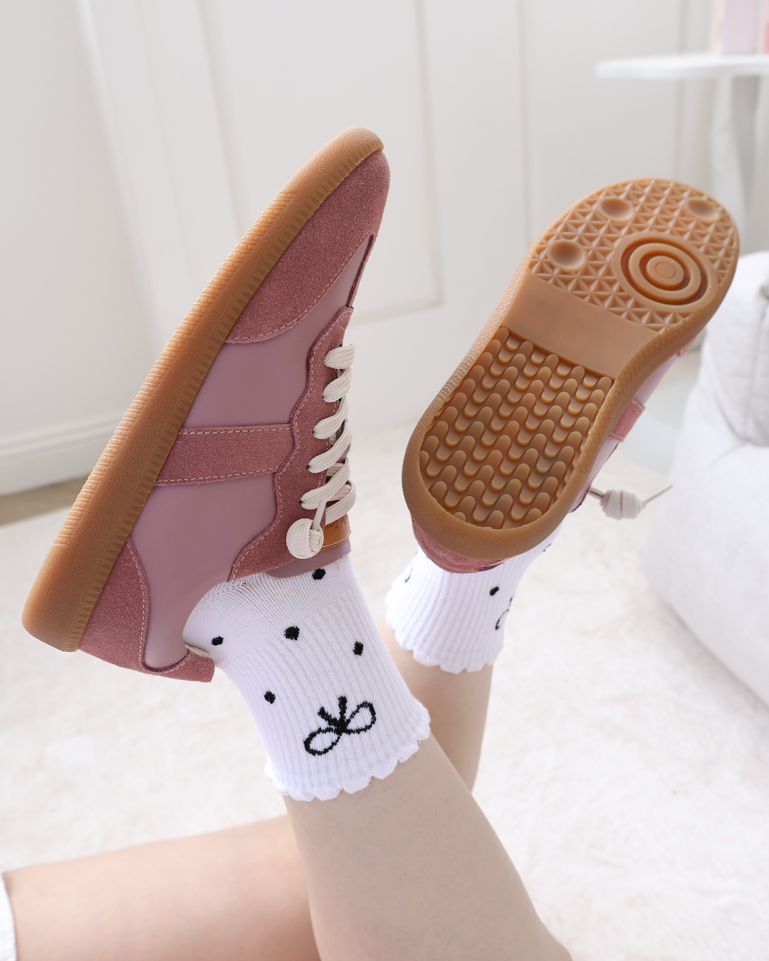 Sanly Joy 焙烏龍奶德訓鞋 橡膠防滑鞋底設計展示