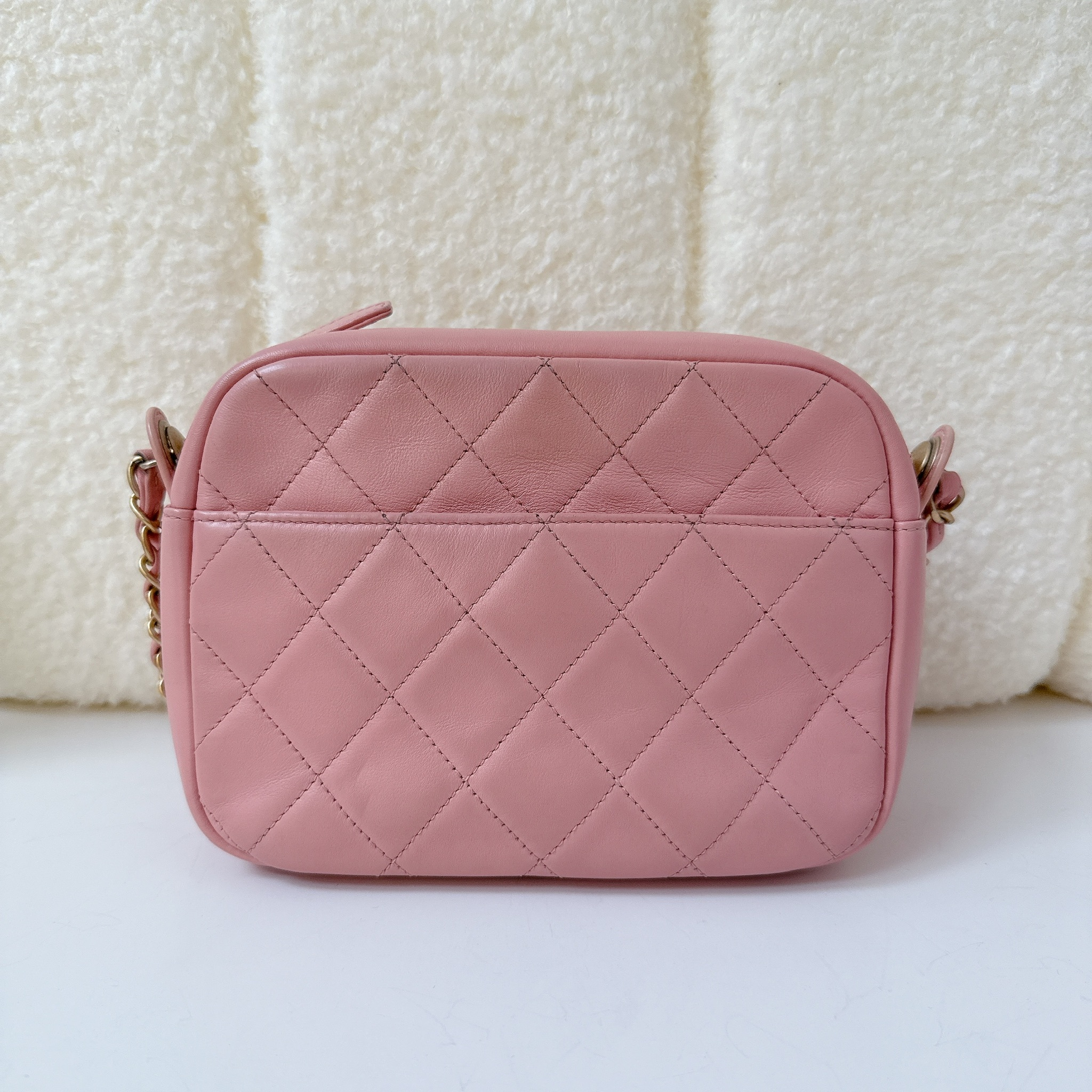 Chanel Matelassé Camera Bag - Pink / GHW